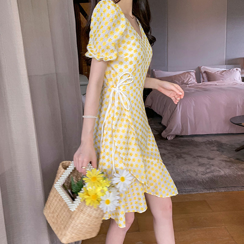 265616060841.jpg Ladies yellow little daisy dress - Image 1