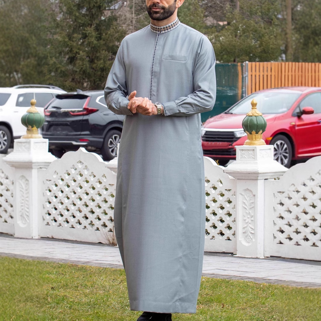 7e88671c-2d5e-4d8f-95e2-17348f7f7165.jpg Muslim Men's Clothing Loose Lapel Fashion Robe - Image 1