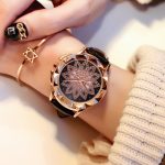 LUXURIOUS ROTATING DIAL LEATHER WRISTWATCH - Image 3