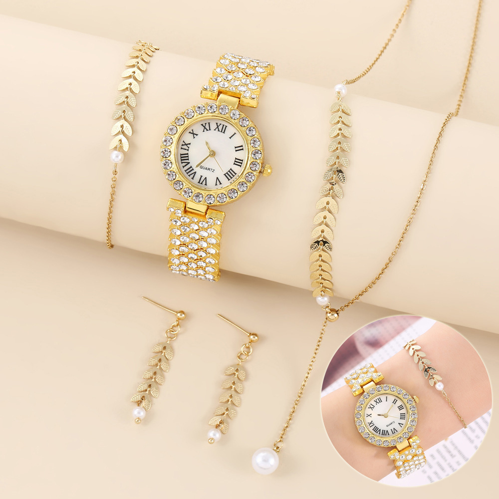 448ae7c3-dda5-4aa0-9456-6be155e59b72.jpg Diamond Women Watches Luxury Fashion Rhinestone Quartz Bracelet Wrist Watch For Women - Image 1