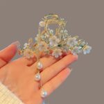 Large Metal Pearl Bell Orchid Tassel Hair Clip - Image 3