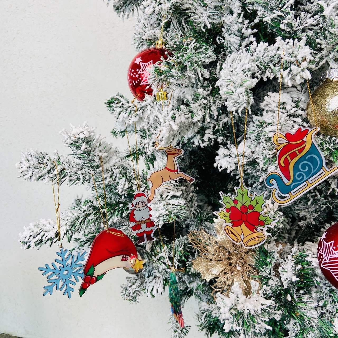 5ba1c4d6-10ef-42d6-8371-08d364b49792-1.jpg Christmas Decor Car Pendant Hanging Ornament Home Decoration Interior Decoration Pendant - Image 1